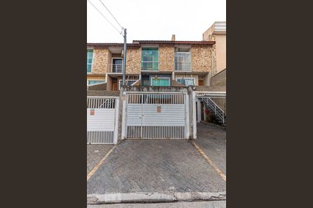 Casa à venda com 220m², 3 quartos e 5 vagasFachada