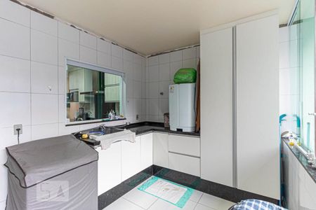 Casa à venda com 220m², 3 quartos e 5 vagasÁrea de Serviço