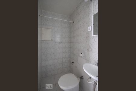 Banheiro de kitnet/studio à venda com 1 quarto, 33m² em Vila Buarque, São Paulo
