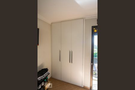 Apartamento à venda com 110m², 3 quartos e 2 vagasQuarto 2