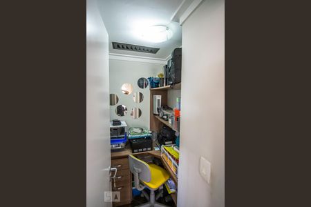 Apartamento à venda com 110m², 3 quartos e 2 vagasEscritório