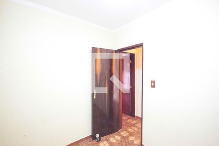 Casa para alugar com 180m², 3 quartos e 1 vaga Casa para alugar com 180m², 3 quartos e 1 vagaQuarto 02