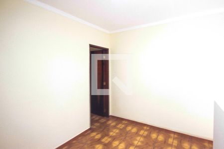 Casa para alugar com 180m², 3 quartos e 1 vaga Casa para alugar com 180m², 3 quartos e 1 vagaHall