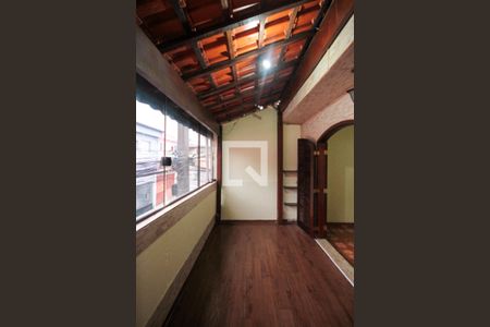 Casa para alugar com 180m², 3 quartos e 1 vaga Casa para alugar com 180m², 3 quartos e 1 vagaSuite