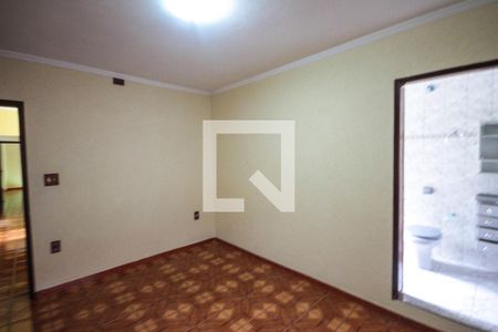 Casa para alugar com 180m², 3 quartos e 1 vaga Casa para alugar com 180m², 3 quartos e 1 vagaSuite