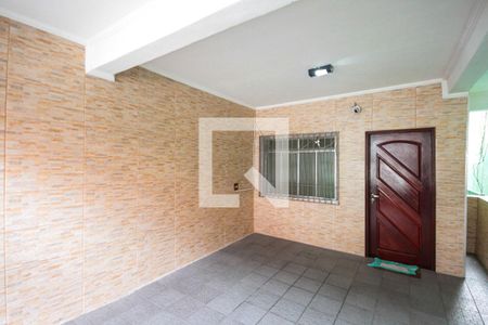 Casa para alugar com 180m², 3 quartos e 1 vaga Casa para alugar com 180m², 3 quartos e 1 vagaHall