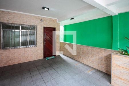 Casa para alugar com 180m², 3 quartos e 1 vaga Casa para alugar com 180m², 3 quartos e 1 vagaGaragem