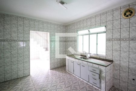 Casa para alugar com 180m², 3 quartos e 1 vaga Casa para alugar com 180m², 3 quartos e 1 vagaCozinha