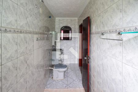 Casa para alugar com 180m², 3 quartos e 1 vaga Casa para alugar com 180m², 3 quartos e 1 vagaBanheiro da Suite