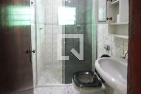 Casa para alugar com 180m², 3 quartos e 1 vaga Casa para alugar com 180m², 3 quartos e 1 vagaBanherio da Suite