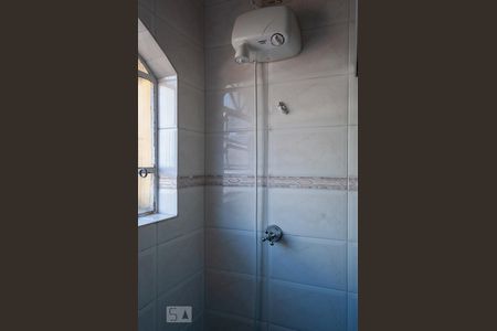 Casa à venda com 150m², 3 quartos e 2 vagasBanheiro 2