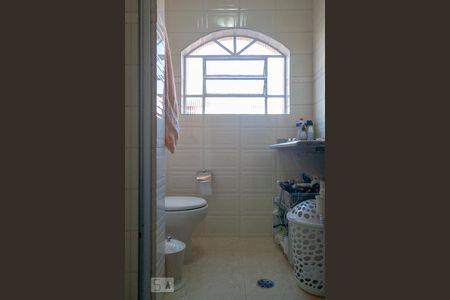 Casa à venda com 150m², 3 quartos e 2 vagasBanheiro da Suíte