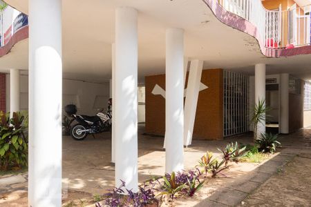 Fachada de casa para alugar com 3 quartos, 300m² em Campo Grande, Rio de Janeiro