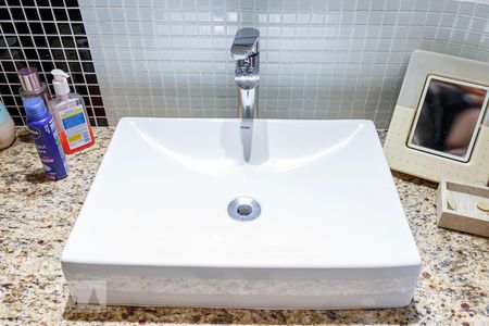 Apartamento à venda com 125m², 3 quartos e 1 vaga Apartamento à venda com 125m², 3 quartos e 1 vagaBanheiro