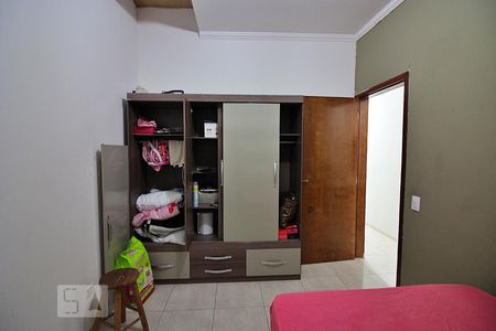 Casa para alugar com 206m², 3 quartos e 1 vagaQuarto 2