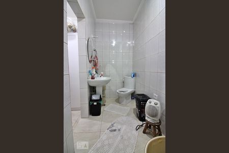 Banheiro da Suíte de casa à venda com 3 quartos, 206m² em Parque Botujuru, São Bernardo do Campo