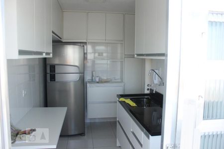 Apartamento à venda com 58m², 2 quartos e 1 vagaCozinha