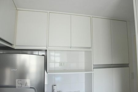 Apartamento à venda com 58m², 2 quartos e 1 vagaCozinha - Armários