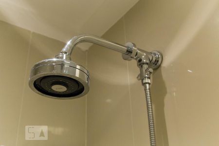 Apartamento para alugar com 97m², 3 quartos e 2 vagasBanheiro da suíte 1 -Chuveiro