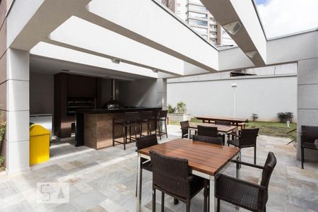 Apartamento para alugar com 97m², 3 quartos e 2 vagasÁrea comum - Churrasqueira