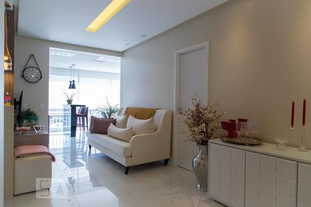 Sala de apartamento para alugar com 3 quartos, 97m² em Chácara Inglesa, São Paulo