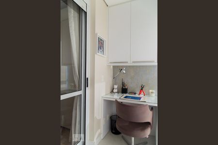 Apartamento para alugar com 97m², 3 quartos e 2 vagasVaranda da suíte 2