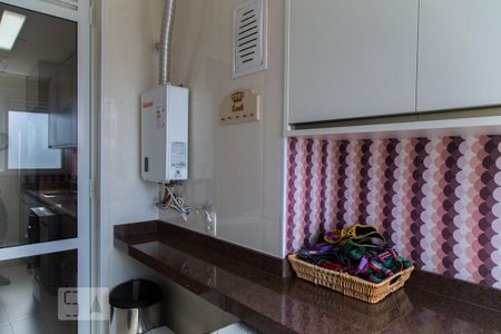 Apartamento para alugar com 97m², 3 quartos e 2 vagasÁrea de serviço