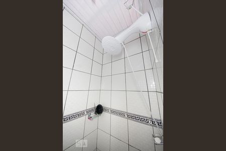 Casa à venda com 80m², 2 quartos e 2 vagasBanheiro