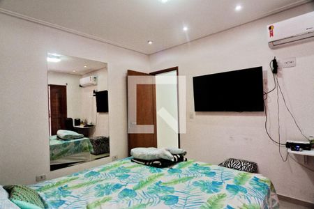 Suíte de casa para alugar com 4 quartos, 202m² em Vila Jaguara, São Paulo