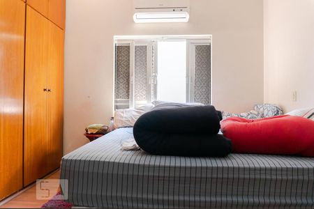 Casa à venda com 630m², 3 quartos e 4 vagasQuarto 2