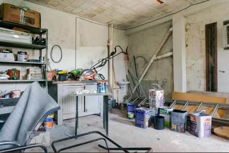 Casa à venda com 630m², 3 quartos e 4 vagasDeposito