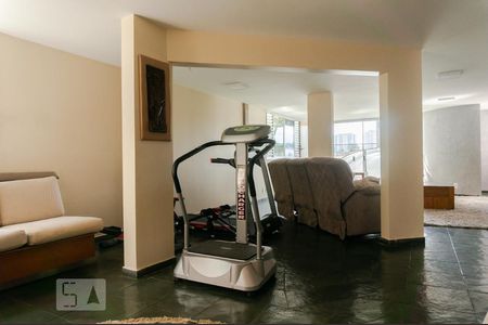 Sala de casa à venda com 3 quartos, 630m² em Parque São Domingos, São Paulo