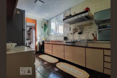 Casa à venda com 630m², 3 quartos e 4 vagasCozinha