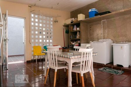 Casa à venda com 630m², 3 quartos e 4 vagasÁrea de Serviço