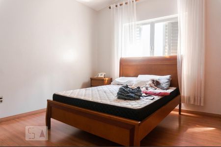 Casa à venda com 630m², 3 quartos e 4 vagasQuarto 1