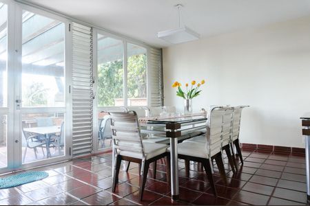 Casa à venda com 630m², 3 quartos e 4 vagasSala de Jantar