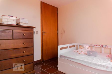 Casa à venda com 630m², 3 quartos e 4 vagasQuarto 3