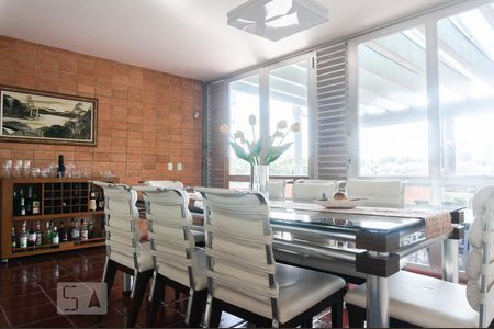 Casa à venda com 630m², 3 quartos e 4 vagasSala de Jantar