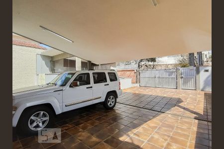 Casa à venda com 630m², 3 quartos e 4 vagasGaragem