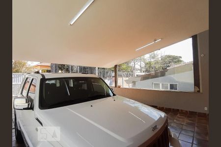 Casa à venda com 630m², 3 quartos e 4 vagasGaragem