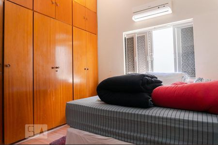 Casa à venda com 630m², 3 quartos e 4 vagasQuarto 2