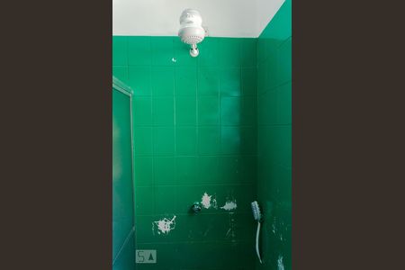 Casa à venda com 630m², 3 quartos e 4 vagasBanheiro da Edícula