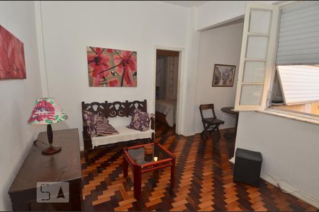 Sala de apartamento para alugar com 3 quartos, 80m² em Copacabana, Rio de Janeiro