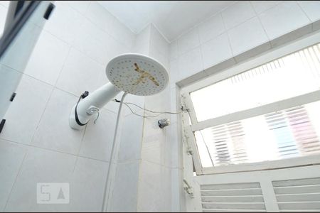 Apartamento para alugar com 80m², 3 quartos e sem vagaBanheiro