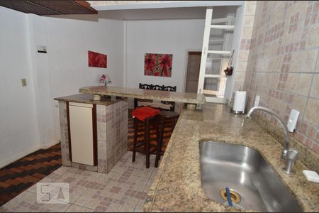 Apartamento para alugar com 80m², 3 quartos e sem vagaCozinha