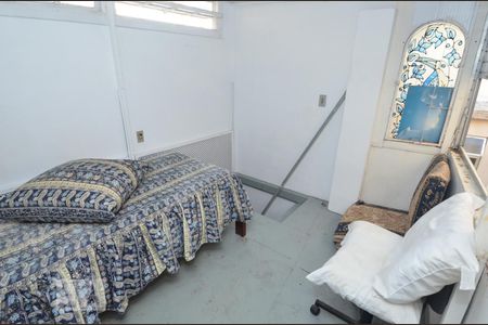 Apartamento para alugar com 80m², 3 quartos e sem vagaQuarto 2 (plataforma de cima)