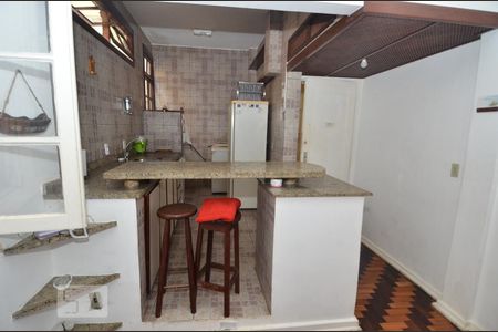 Cozinha de apartamento para alugar com 3 quartos, 80m² em Copacabana, Rio de Janeiro