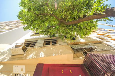 Apartamento para alugar com 80m², 3 quartos e sem vaga Apartamento para alugar com 80m², 3 quartos e sem vagaFachada