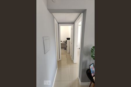 Corredor de apartamento à venda com 2 quartos, 52m² em São Jorge, Novo Hamburgo