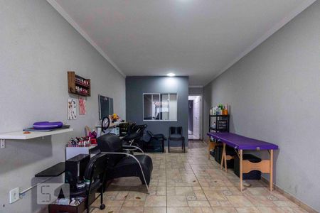 Casa à venda com 180m², 3 quartos e 2 vagas Casa à venda com 180m², 3 quartos e 2 vagasGaragem